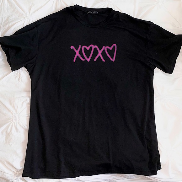XOXO Printed Oversized Graphic T-Shirt Short Sleeve - Picture 1 of 1